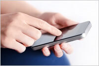 girl-smart-phone